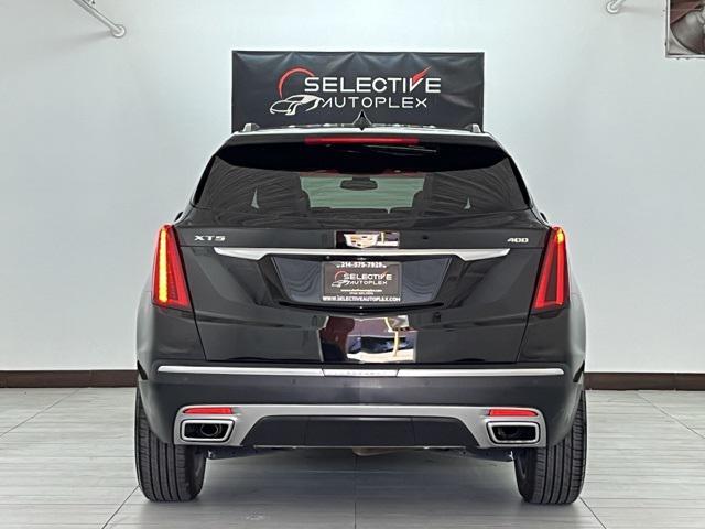 used 2025 Cadillac XT5 car, priced at $39,996