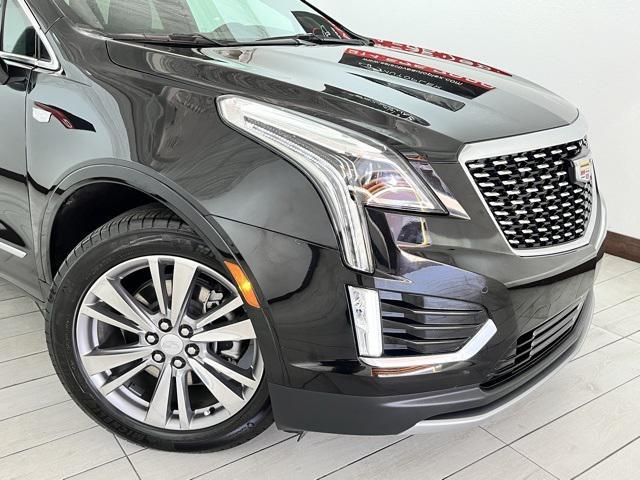 used 2025 Cadillac XT5 car, priced at $39,996