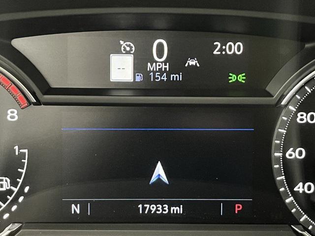 used 2025 Cadillac XT5 car, priced at $39,996