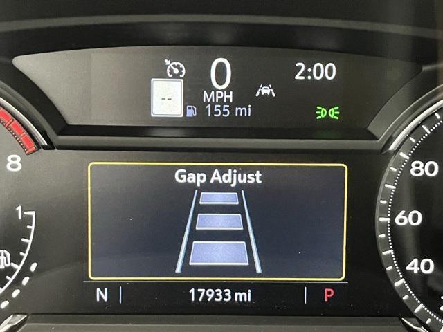 used 2025 Cadillac XT5 car, priced at $39,996