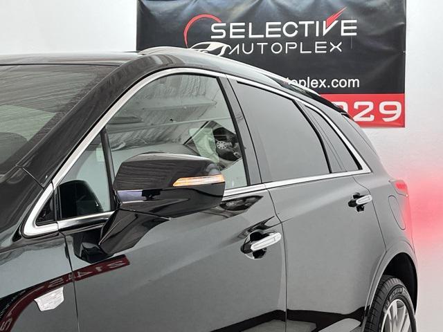 used 2025 Cadillac XT5 car, priced at $39,996