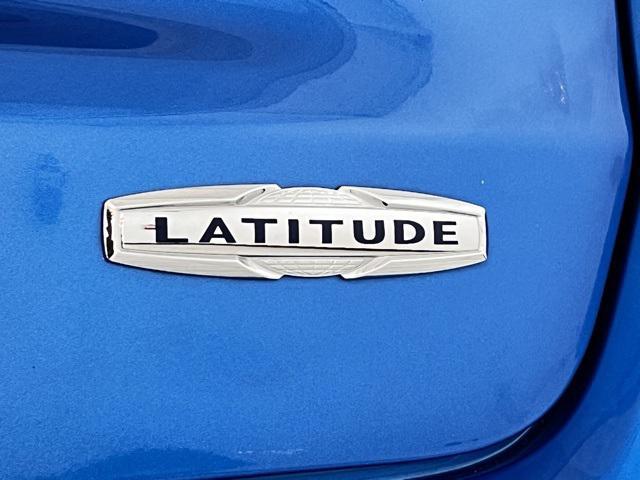 used 2025 Jeep Compass car, priced at $24,996