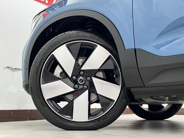 used 2023 Volvo C40 Recharge Pure Electric car, priced at $24,996