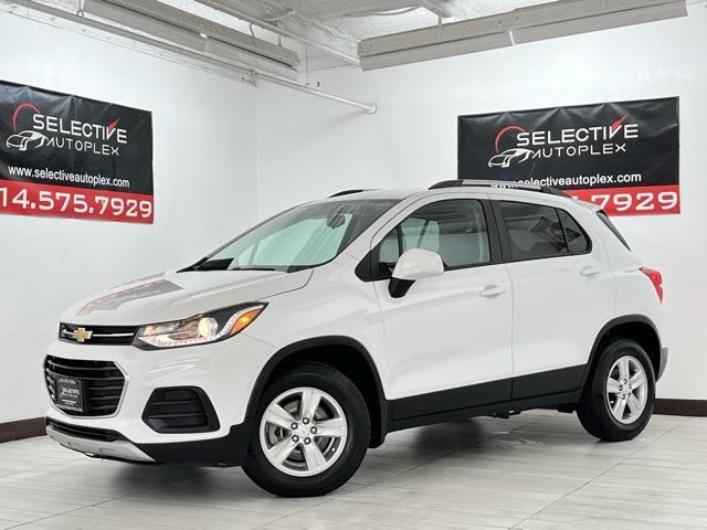 used 2022 Chevrolet Trax car, priced at $15,996