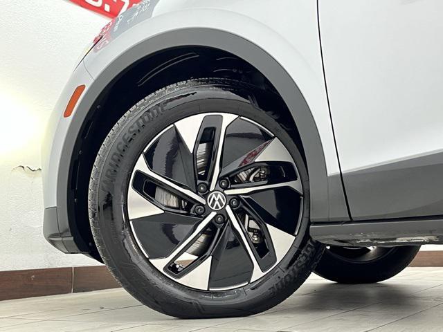 used 2022 Volkswagen ID.4 car, priced at $19,996
