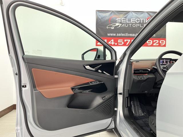 used 2022 Volkswagen ID.4 car, priced at $19,996