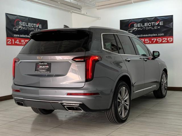 used 2022 Cadillac XT6 car, priced at $37,996