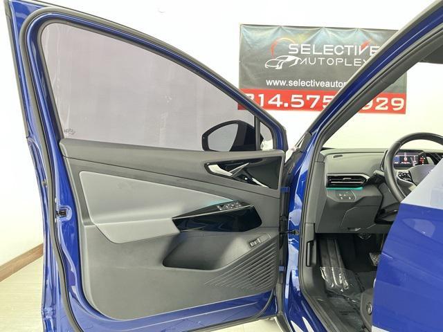used 2021 Volkswagen ID.4 car, priced at $17,996