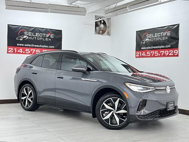 used 2023 Volkswagen ID.4 car, priced at $21,996