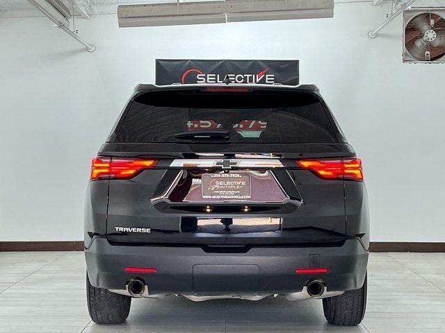 used 2023 Chevrolet Traverse car, priced at $27,996