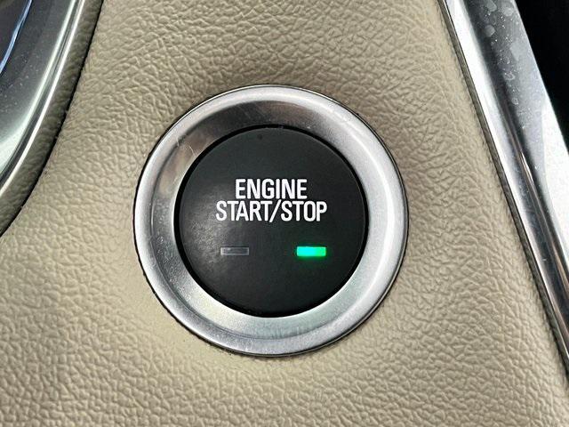 used 2023 Chevrolet Traverse car, priced at $27,996