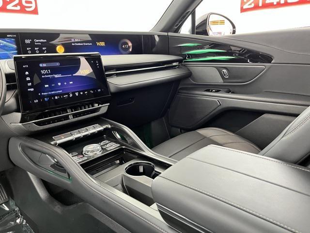 used 2024 Lincoln Nautilus car, priced at $44,496