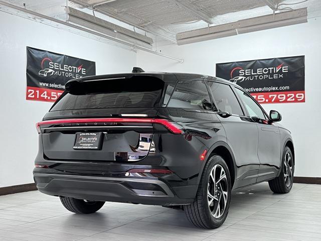 used 2024 Lincoln Nautilus car, priced at $44,496