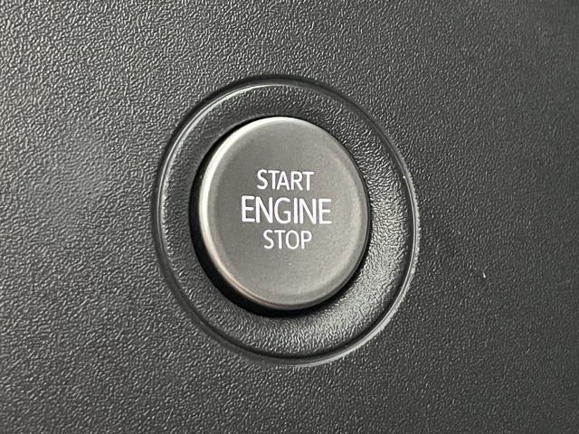 used 2021 Volkswagen ID.4 car, priced at $19,496