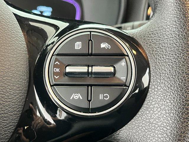 used 2024 Kia Soul car, priced at $17,996