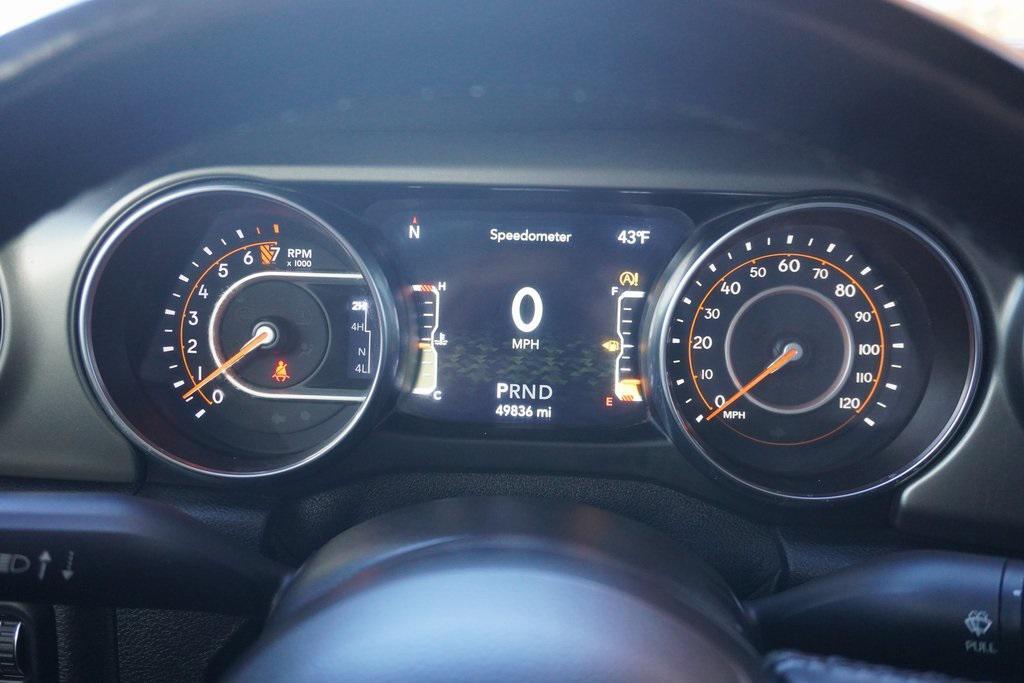 used 2021 Jeep Gladiator car, priced at $28,800