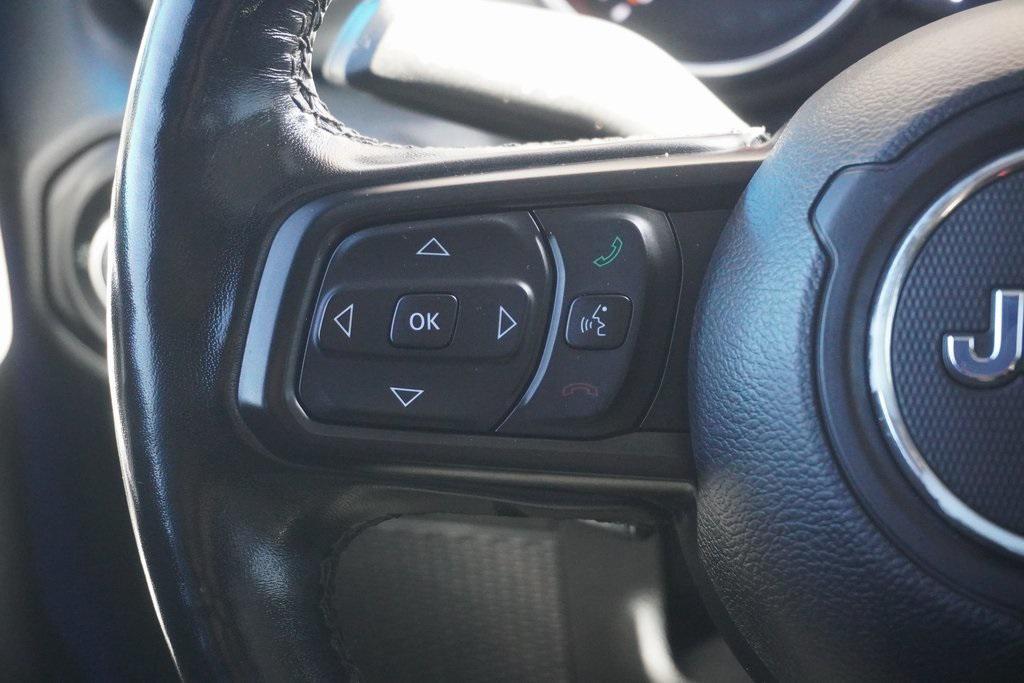 used 2021 Jeep Gladiator car, priced at $28,800