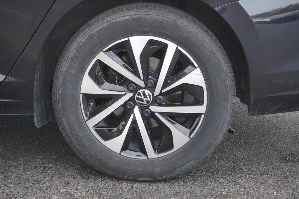 used 2024 Volkswagen Jetta car, priced at $17,000