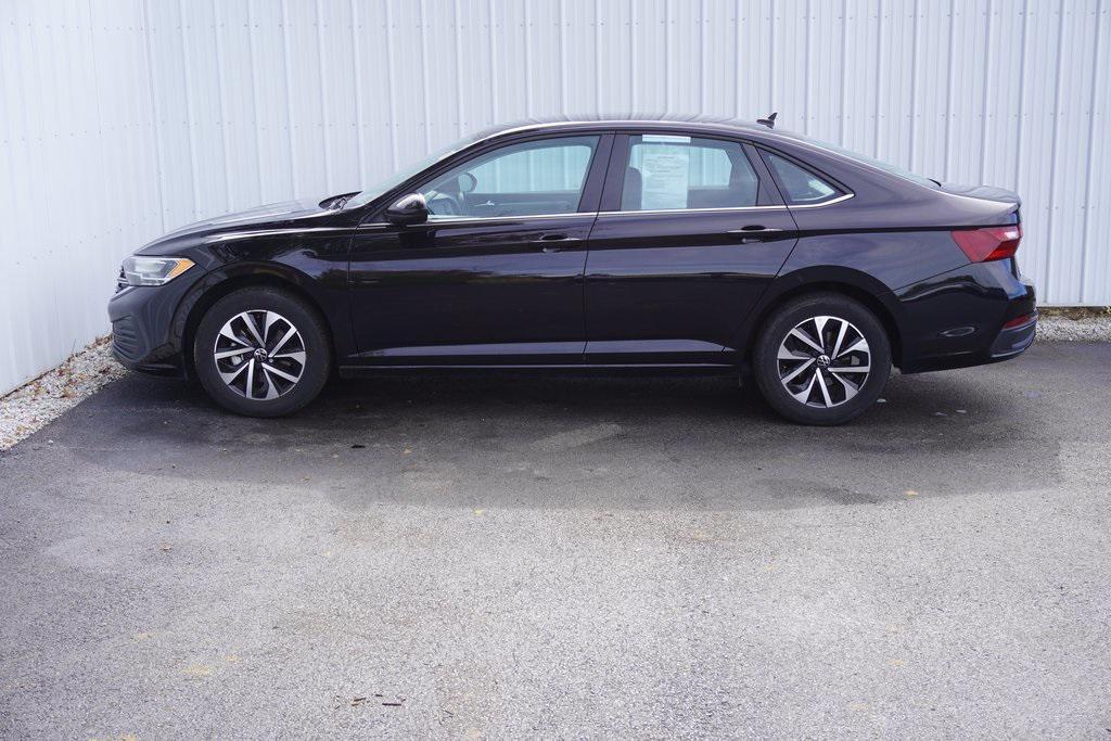 used 2024 Volkswagen Jetta car, priced at $17,000