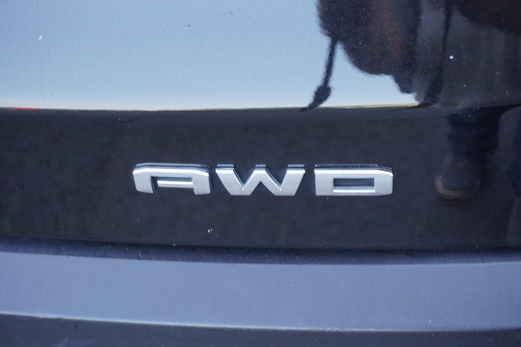 used 2023 GMC Acadia car, priced at $23,400