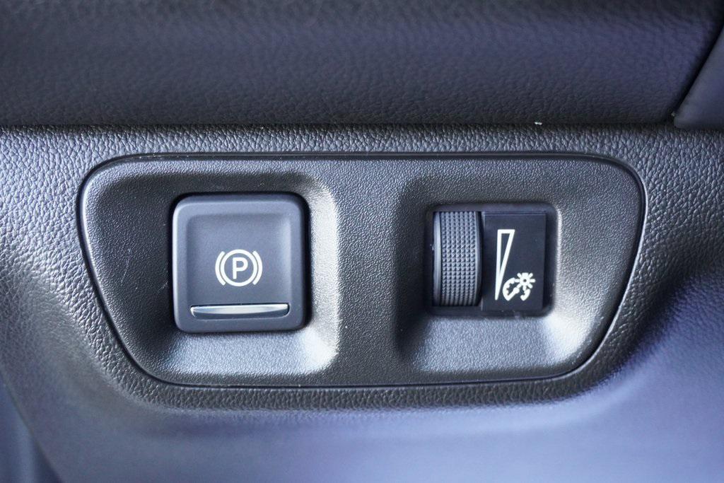 used 2023 GMC Acadia car, priced at $23,400