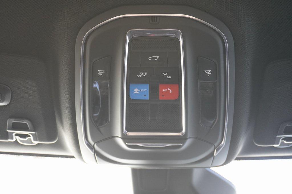 new 2025 Jeep Grand Cherokee L car, priced at $45,273