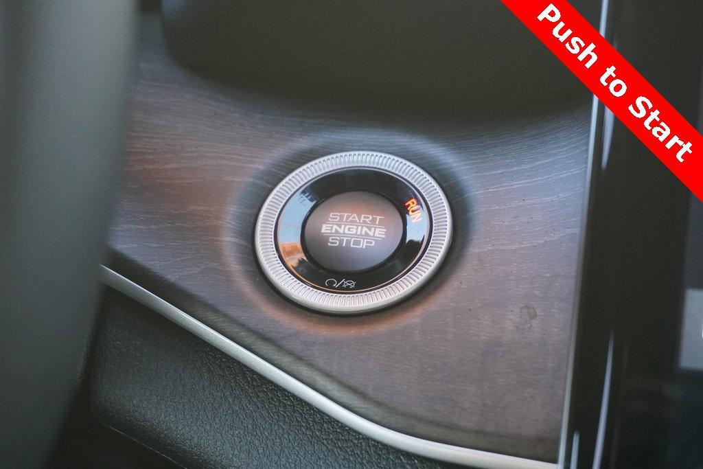 new 2025 Jeep Grand Cherokee L car, priced at $45,273