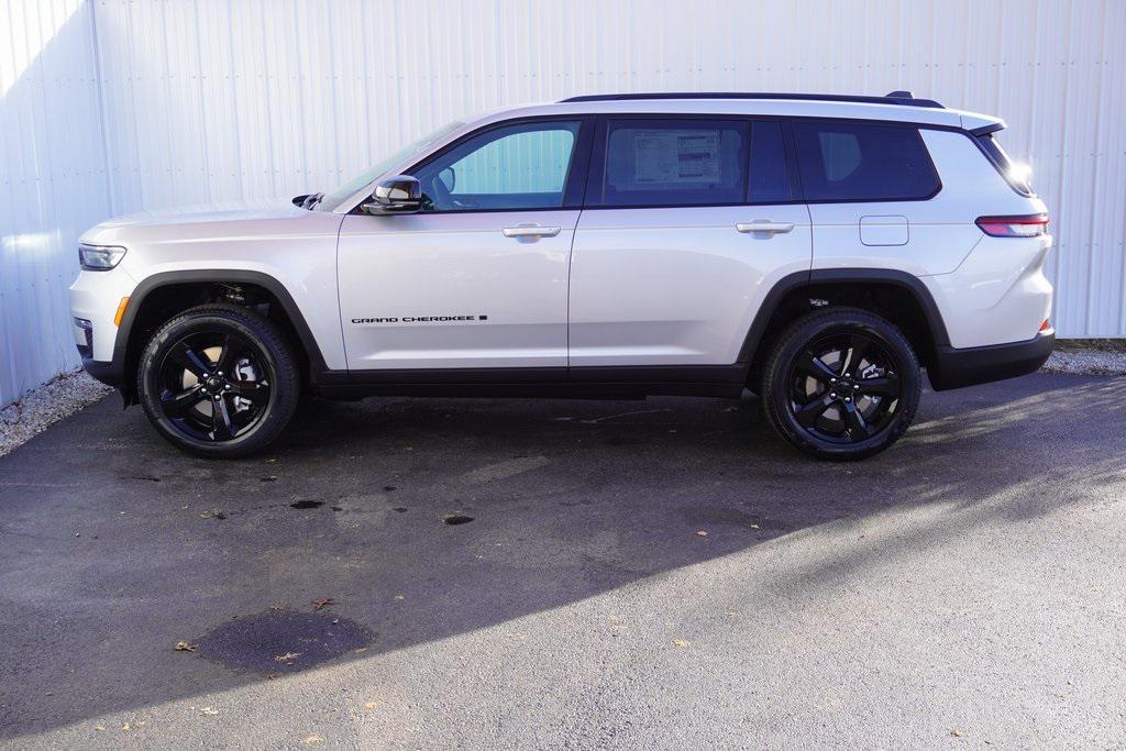 new 2025 Jeep Grand Cherokee L car, priced at $45,273