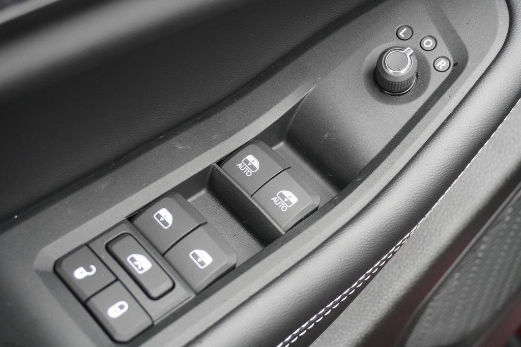 new 2025 Jeep Grand Cherokee car, priced at $36,265