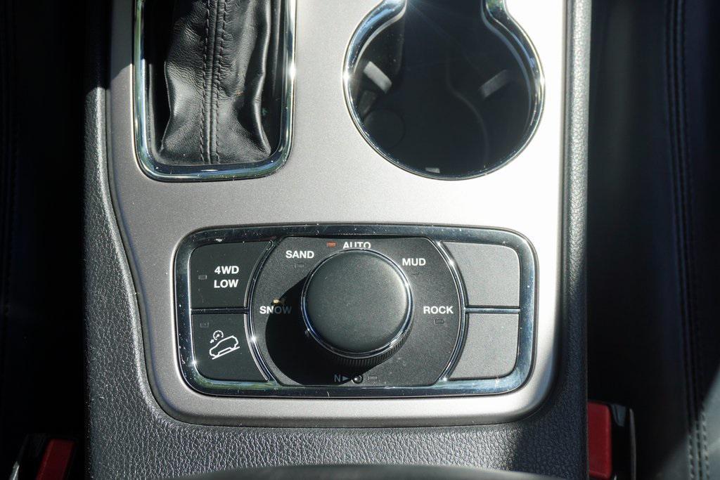 used 2018 Jeep Grand Cherokee car, priced at $18,900