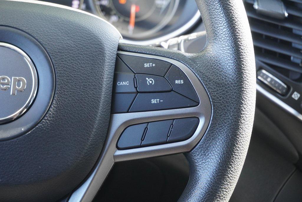 used 2021 Jeep Cherokee car, priced at $17,600