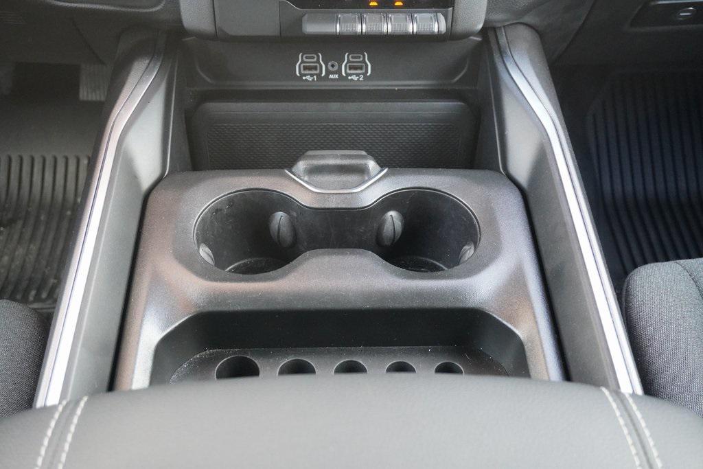 new 2026 Ram 1500 car, priced at $43,425