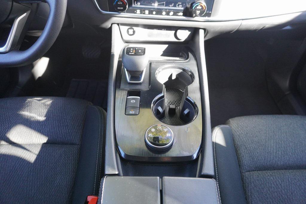 used 2024 Nissan Rogue car, priced at $20,300