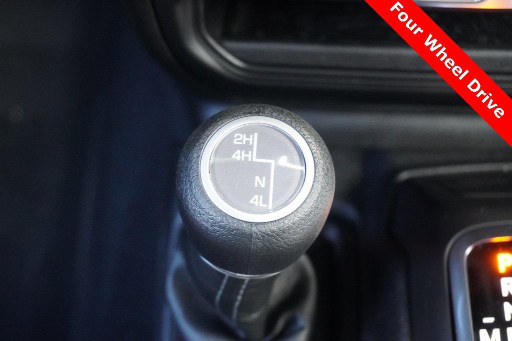 new 2026 Jeep Wrangler car, priced at $44,319