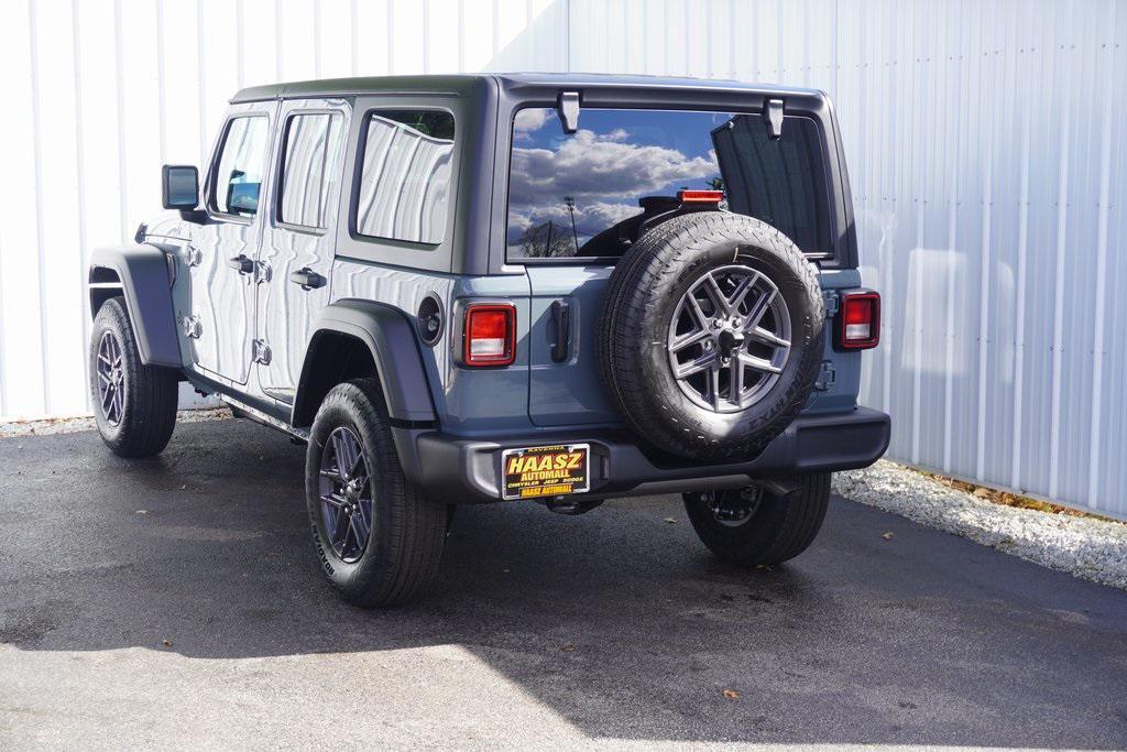 new 2026 Jeep Wrangler car, priced at $44,319