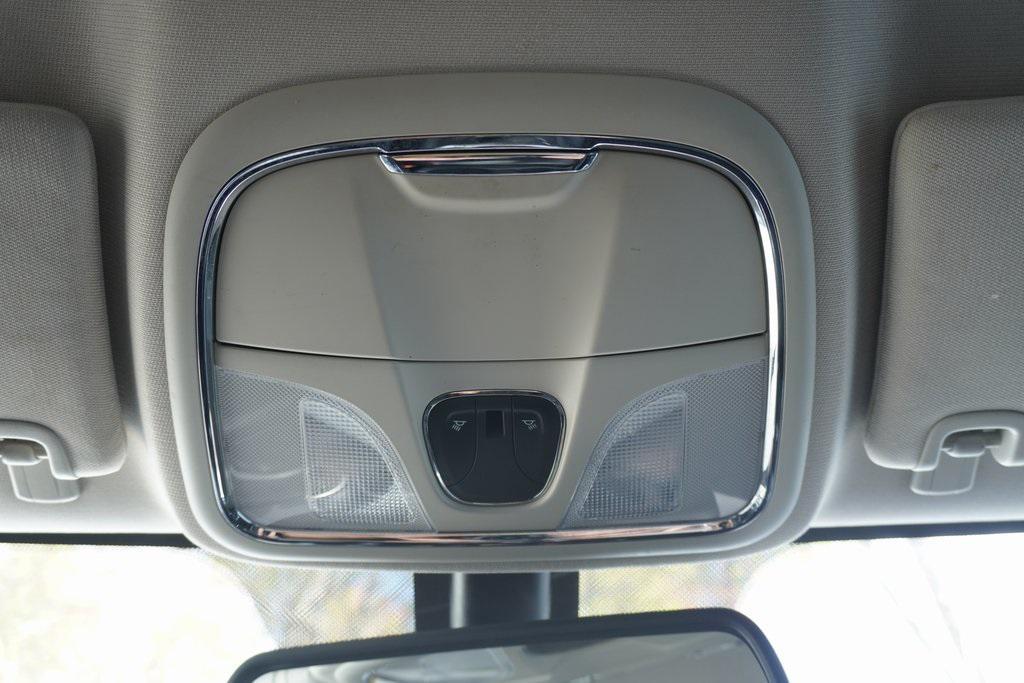 used 2015 Jeep Cherokee car, priced at $9,500