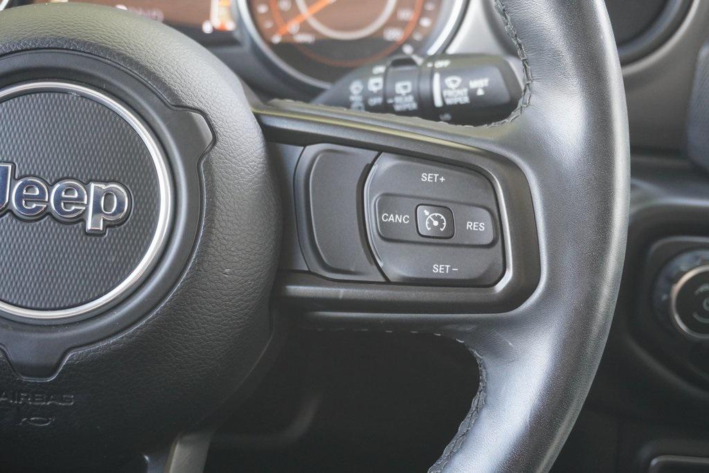 used 2021 Jeep Wrangler Unlimited car, priced at $32,274