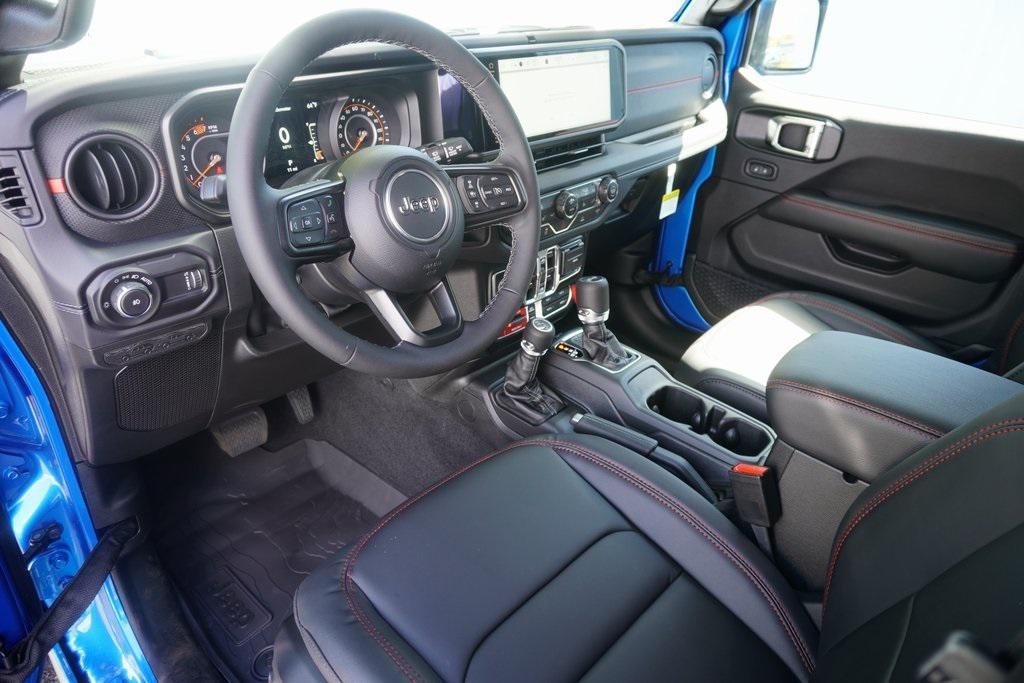 new 2025 Jeep Wrangler car, priced at $65,232