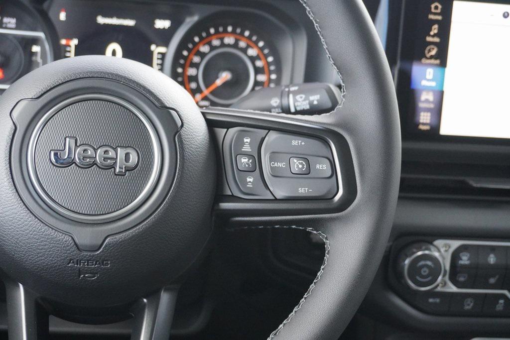 new 2026 Jeep Gladiator car, priced at $57,674