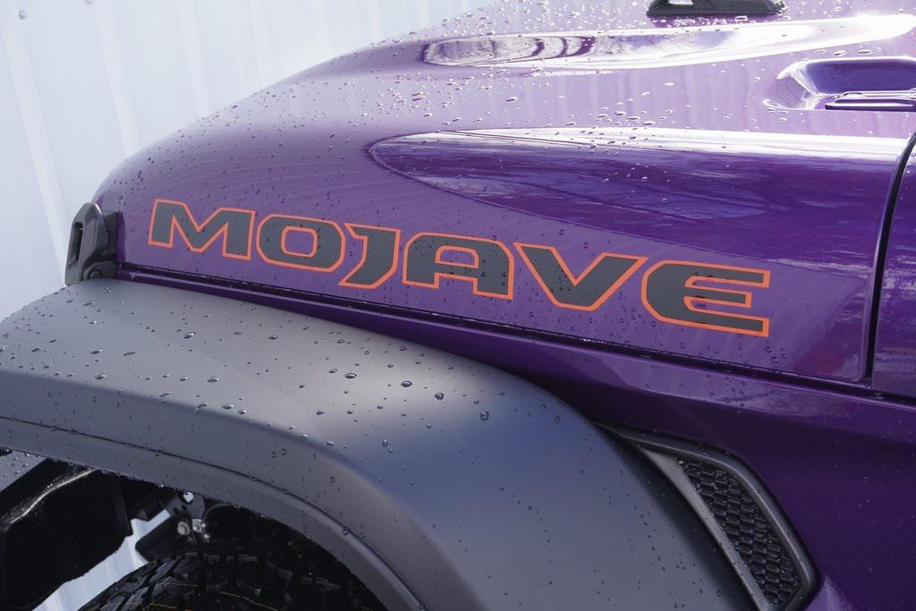 new 2026 Jeep Gladiator car, priced at $57,674