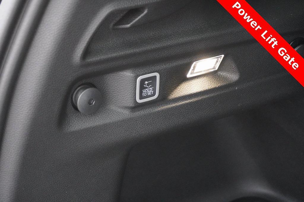 new 2025 Jeep Grand Cherokee L car, priced at $45,273