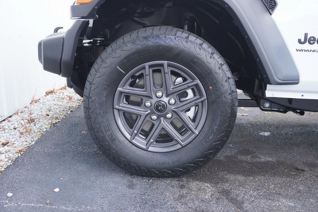 new 2026 Jeep Wrangler car, priced at $45,104