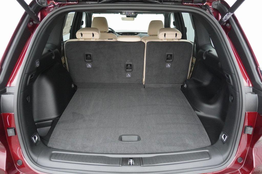 new 2025 Jeep Grand Cherokee car, priced at $43,623