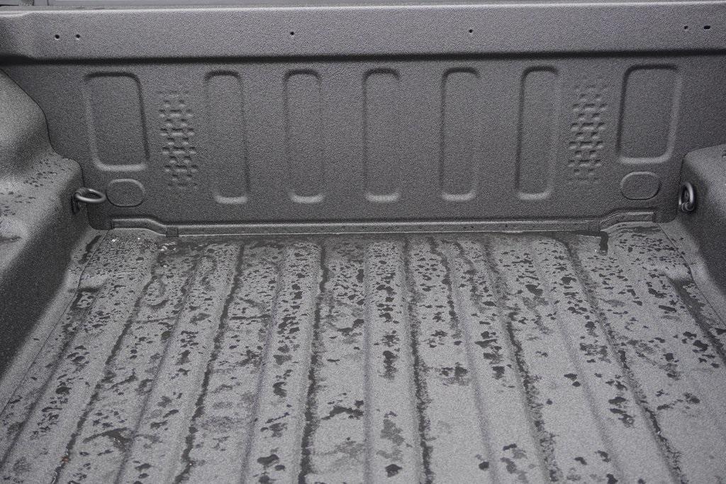 new 2026 Jeep Gladiator car, priced at $46,318