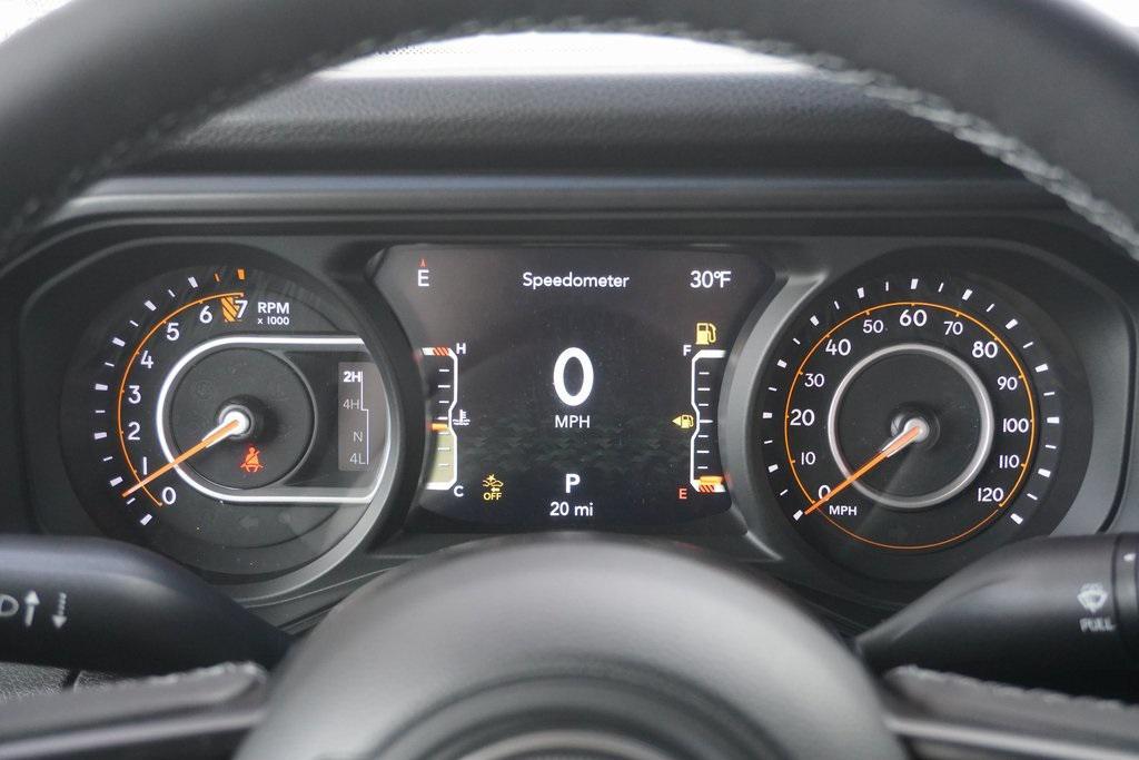 new 2026 Jeep Gladiator car, priced at $46,318