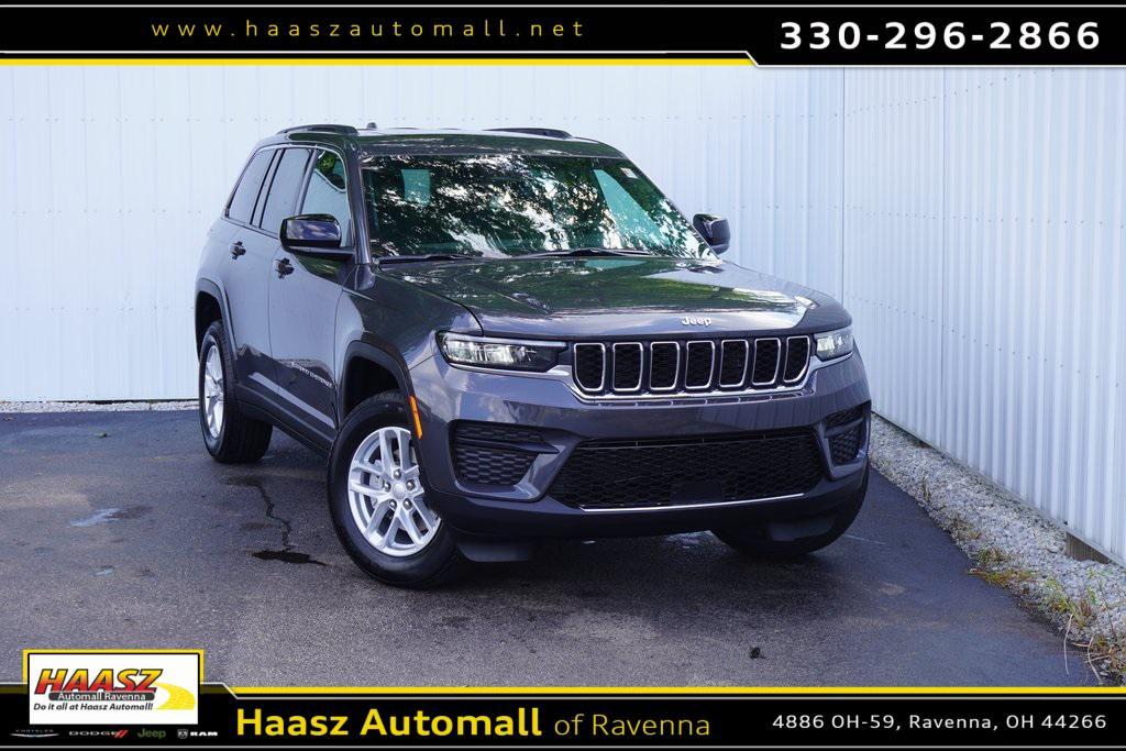 new 2025 Jeep Grand Cherokee car, priced at $40,015