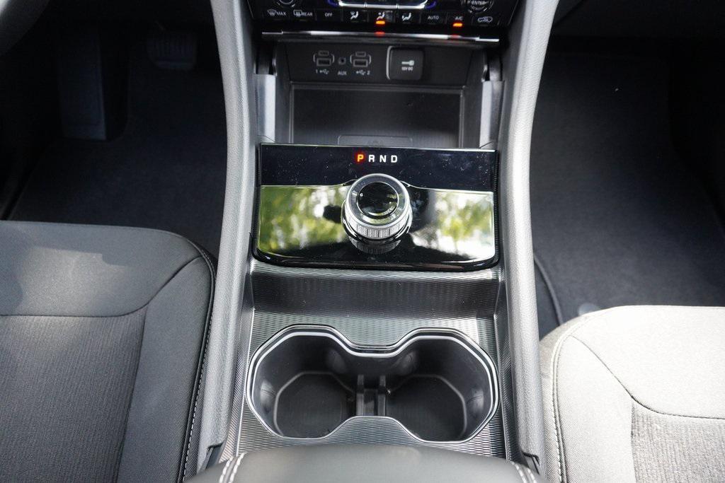 new 2025 Jeep Grand Cherokee car, priced at $35,765