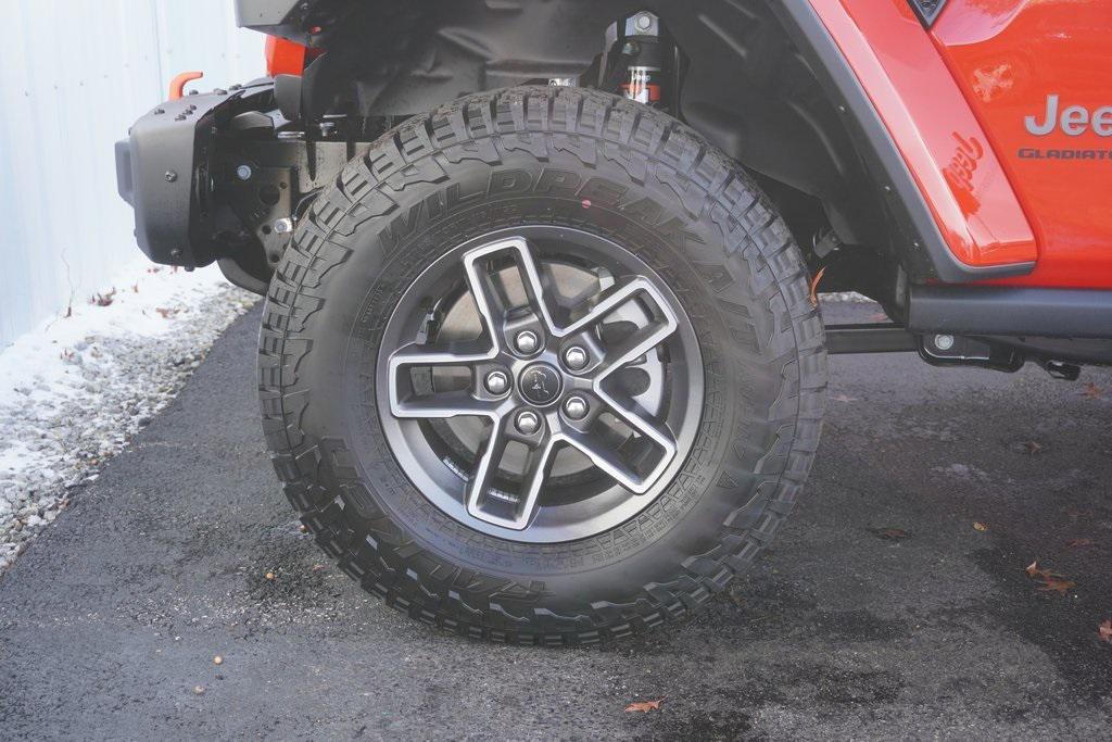 new 2026 Jeep Gladiator car, priced at $57,694