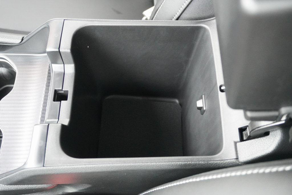 new 2025 Jeep Grand Cherokee L car, priced at $42,902