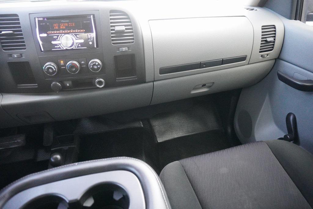 used 2010 GMC Sierra 2500 car, priced at $16,500